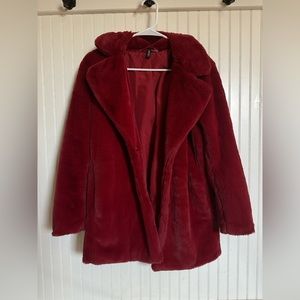 Gorgeous red coat, HM, Brand new - No tags, Size S